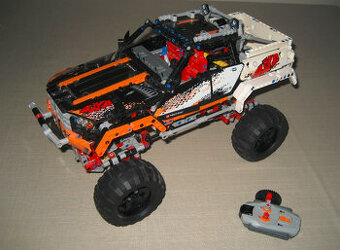 LEGO 9398 4x4 Offroad Jeep