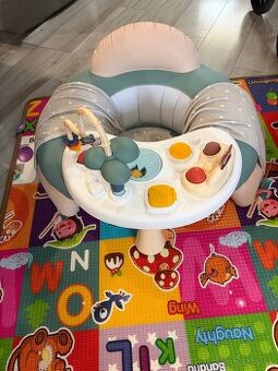 Detská sedačka s hracím stolíkom Smoby