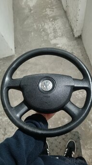 Volant + podvolantovka vw