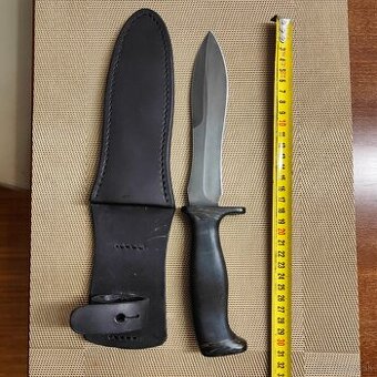 Útočný taktický nôž od Štefana Galoviča- unikát
