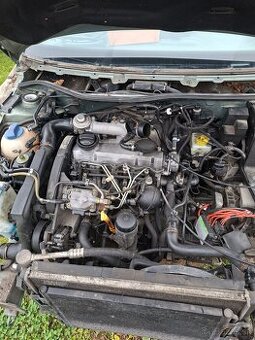 Rozpredam motor 1,9 tdi 81kw Octavia 1