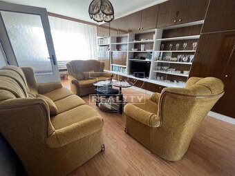 TUreality ponúkajú na predaj 4i byt v top lokalite Lipt...