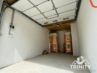 Na prenájom kompletne prerobený sklad, garáž v meste Šurany