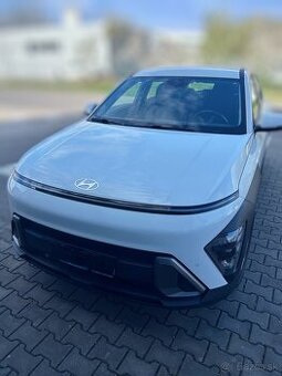 Hyundai Kona Benzín 1.0 88kw rok výroby 2023