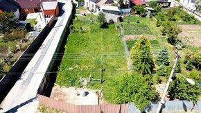 Exkluzívne APEX reality stavebný pozemok v Červeníku 450 m2 - 1