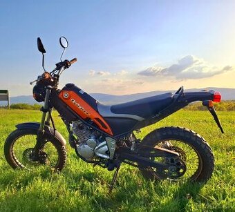 Yamaha  XG 250 Tricker  r.v. 2006 14.600 km