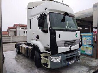 Kamión Renault premium