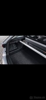 Škoda Octavia 4 combi - multifunkčné vrecko do kufra