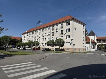 ZREKONŠTRUOVANÝ 3 IZBOVÝ BYT 65 m2 SO ZARIADENÍM, PRI…
