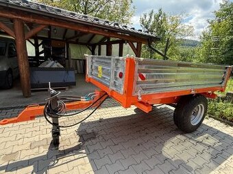 Vlečka za traktor 3 stranný sklapač, brzdena