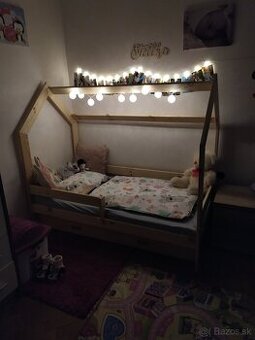 Domčeková posteľ