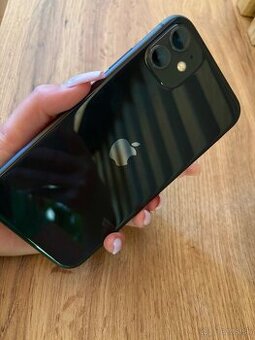Predám IPhone 11 128gb
