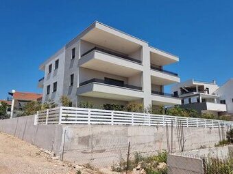 CHORVÁTSKO - Pekné apartmány 350m od pláže (S3) - VODICE