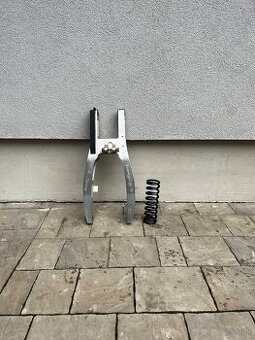 Kyvná vidlica, detské čižmy