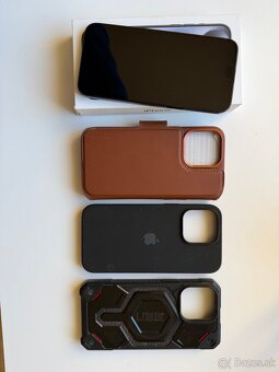 Predám iPhone 15 pro max 256GB