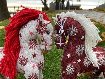 ručne vyrobený kôň