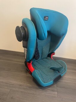 Autosedačka 15-36 kg BRITAX KINDFIX II XP SICT