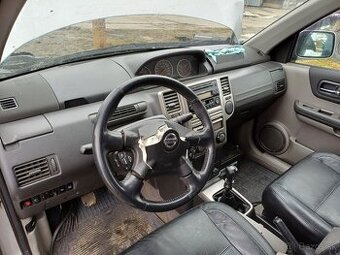 Nissan x-trail 2.2 tdi