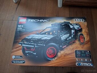 Lego Technic 42160 Audi RS Q e-tron