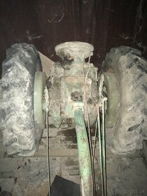 PF. Traktor