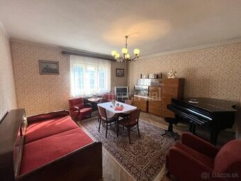Predaj - rodinný dom - Elegantný 5 izbový dom na náme…