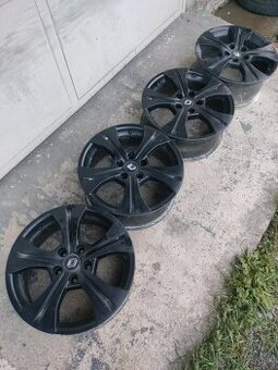 4ks alu disky orig. Renault 5x114,R r17