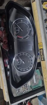 Superb III Tachometer