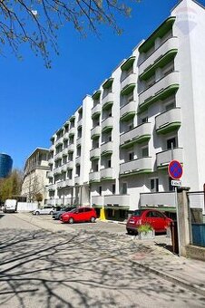 PRENÁJOM: Garsónka 22m², Bratislava-Ružinov II