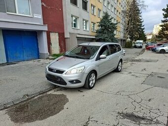 Ford focus mk2 1.6 80kw