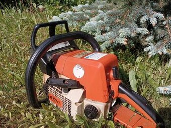Motorová píla Stihl MS 230