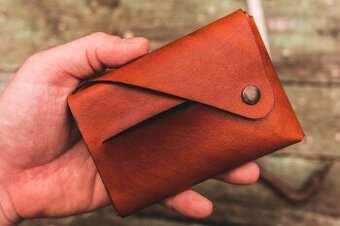 Kožená minimalistická peňaženka - svetlohnedá