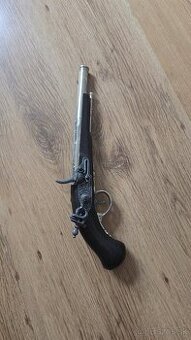 Pistol