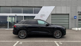 AUDI Q8 3.0TDI 210kW quattro Sline black optik ODPOCET DPH