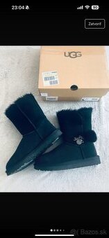 UGG