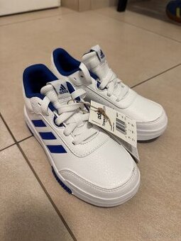 Nové adidas tenisky