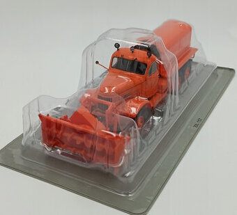 ZIL-157 D-470 1:43 fréza