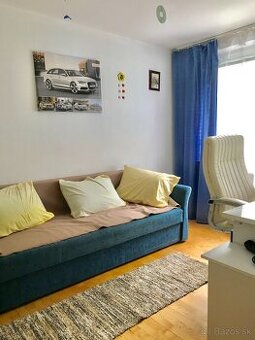 Na prenájom : Kompletne zariadený 3 izbový byt pri Tescu na