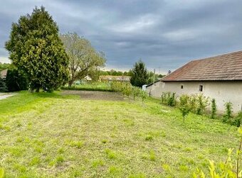 Predaj stavebného pozemku vo Farnej v okrese Levice - 1