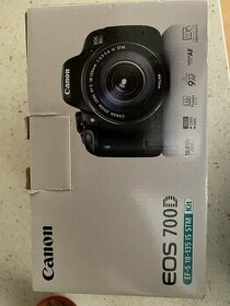 Canon EOS 700 D + objektív EF-S 18-135 IS STM - 1