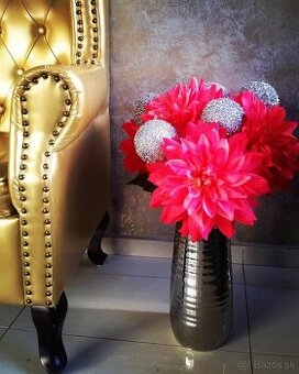 Predám kreslo Chesterfield s taburetom