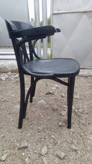 Thonet stoličky 2kusy 350eur, Art Deco stolík 150eur