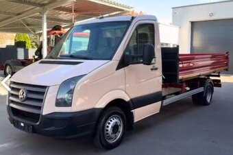 Preprava tovaru s hydraulickou rukou..