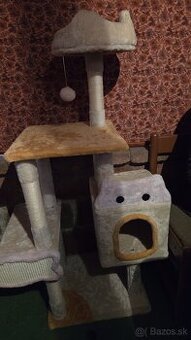 Škrabadlo s domčekom