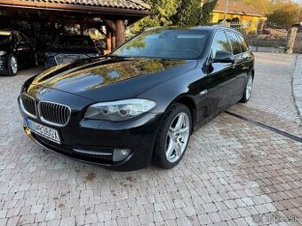 BMW 520d F11 Touring•135 kW•8-stupňový automat•Panoráma