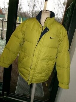 Bunda NIKE páperová