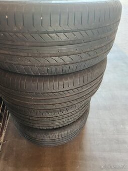 235/60r18