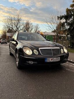 Mercedes Benz W211 E220 CDI Avangarde