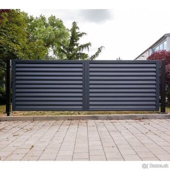 pozinkované plotové lamely Z 100mm na výplň brány