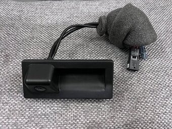 Škoda Superb 3 kamera 3V0827566A