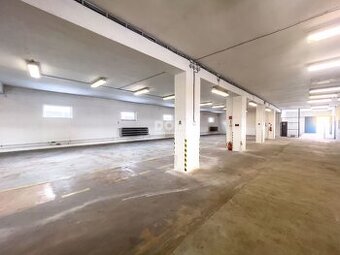 rkDOM | Prenájom skladovej haly v priemyselnej časti Žili